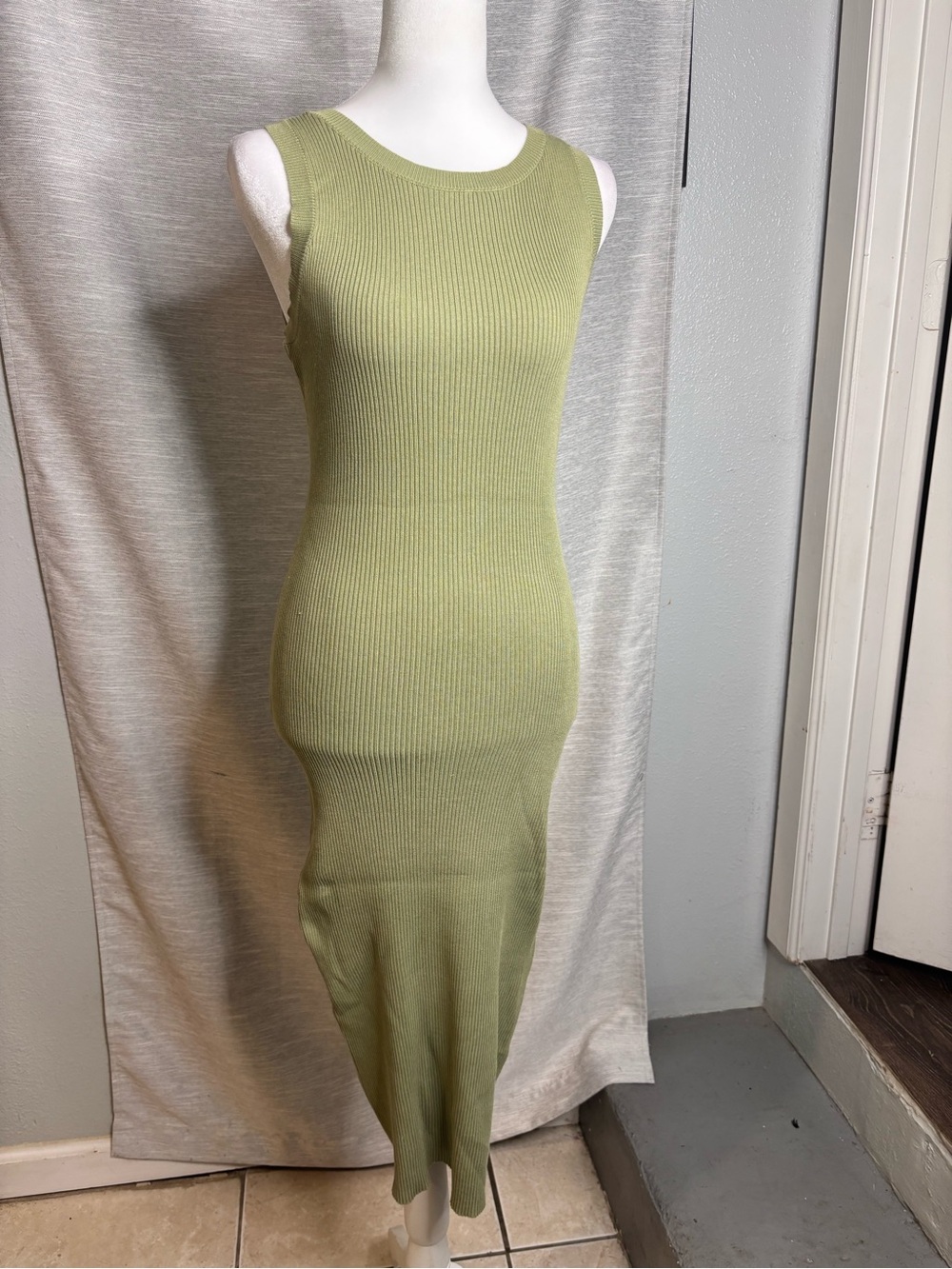 Sleeveless Ribbed Midi Dress in Light Olive